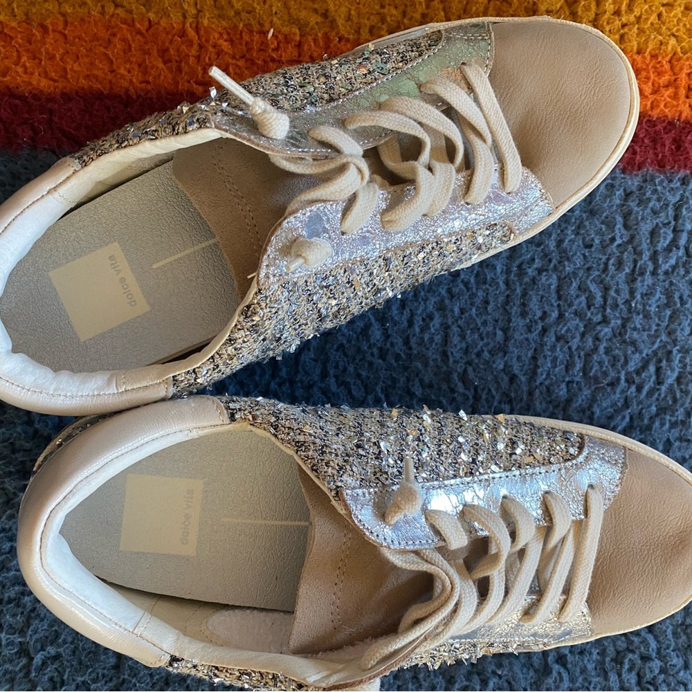 Women’s size 10 brand new sneakers